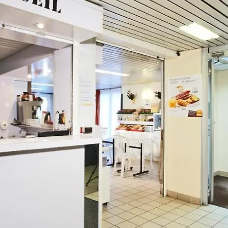 فندق Premiere Classe Grenoble Nord - 2*