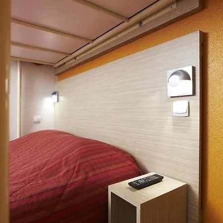 Premiere Classe Grenoble Nord - فندق